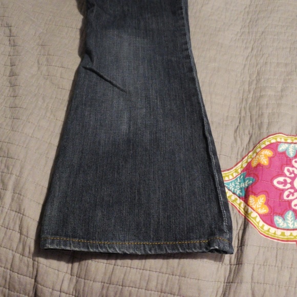 Big Star Jean's - Picture 2 of 4